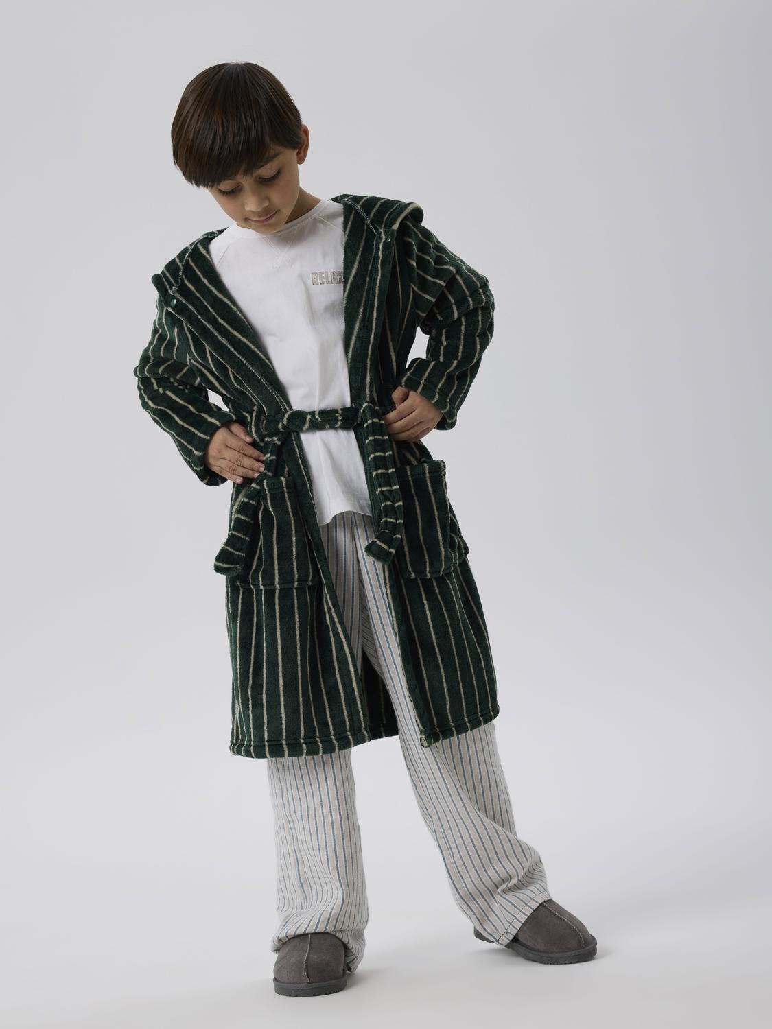 model_shot-detail